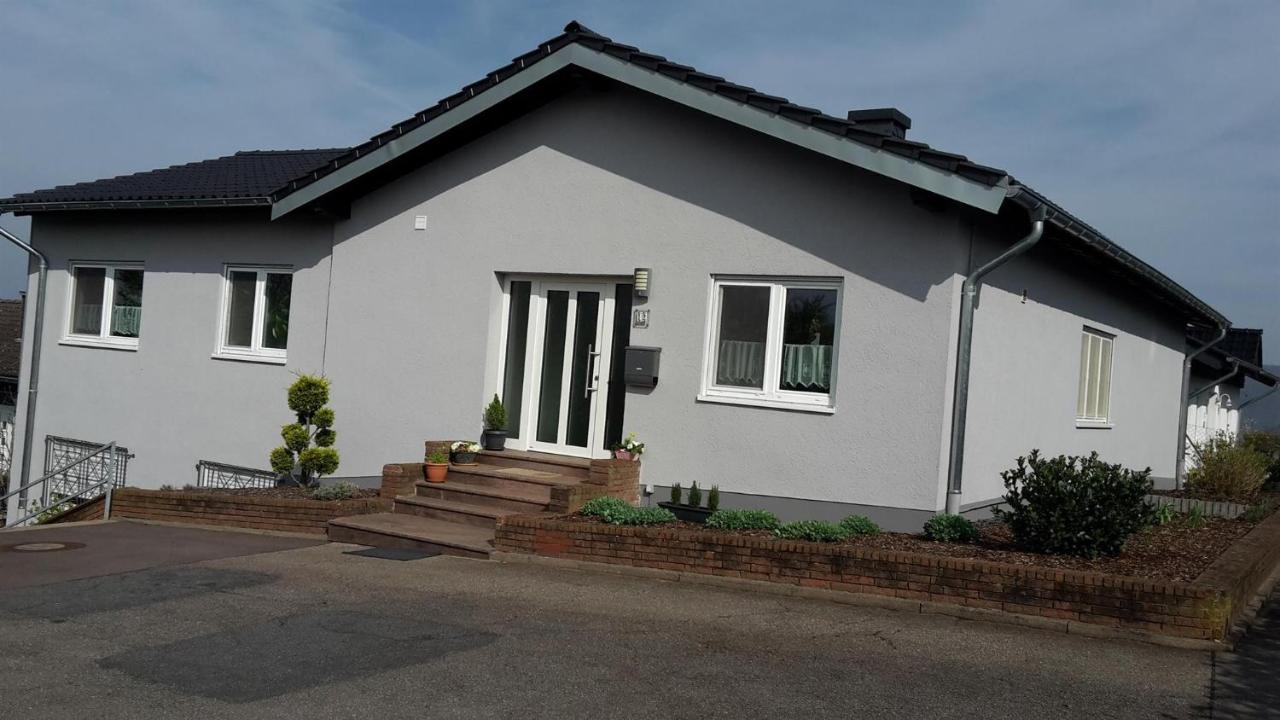 Ferienwohnung Lintz คอนซ์ ภายนอก รูปภาพ